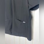 FIGS  Casma Three-Pocket Scrub Top Black Sz XL Photo 6