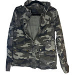 Love Tree 265.  Green Camo Zip-Up Jacket | Size Large | Casual Lightweight Hoodie Photo 0