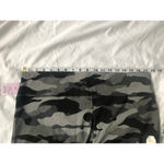 Wild Fable Women’s High-Waisted Leggings Gray Camo sz XXL NWT Photo 3
