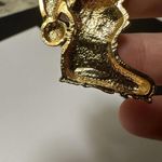 Avon Signed Cat In Boot With Red Santa Hat Holiday Brooch Pin Gold Tone Photo 8