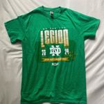 Gildan Notre Dame green basketball tee Photo 7
