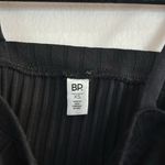 BP MOVING SALE black square neck ribbed camisole cropped top Photo 6