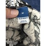 Old Navy Black and White Floral Skirt Back Zip Side Split Size Medium (G4) Photo 2