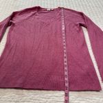 Gap  Women's Pink V-Neck knit Sweatshirt Photo 1