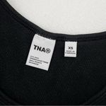 Aritzia TNA HomeStretch™ Ribbed Scoopneck Cropped Tank in Size XS Black Photo 5