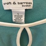 Croft & Barrow FINAL MARKDOWN LADIES  trimmed keyhole tank large Photo 1