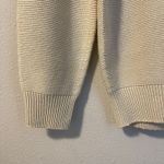 Uniqlo Beige 3D Knit Crew Neck Sweater (S) Photo 3