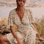 Sézane Sezane Maelya Floral Wrap Dress White Colorful Size 38 / 6 Photo 0