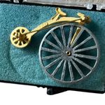 Vtg Signed‎ JJ Jonette Pin Old Time Big Wheel Bicycle Goldtone Metal Brooch Pin Silver Photo 1