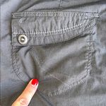 REI Mini Skirt Womens Size 2
Lightweight Embroidered Gray Pockets Black Photo 6