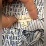 Hem & Thread  Blue and White Linen Blouse Size Large Photo 3