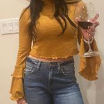 SEEK the Label Crop Top Photo 0