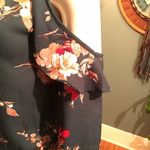 Hunter Green ruffle cold shoulder chiffon top Green Size M Photo 3