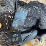 We The Free  - Jogger style Jeans Photo 3