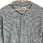 Love More Mock V Photo 3