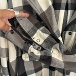 Free People NWOT IZZY CARGO SHIRT XS BLACK CREAM GRAY SNAP BUTTONS FLANNEL Photo 5