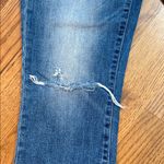 Gap  1969 Girlfriend Jeans Distressed Medium Wash Size 28 Regular Photo 5