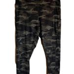 Athleta  Ultimate Stash Pocket Camo 7/8 Tight, Olive SIZE 1X Photo 8
