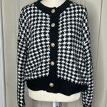 Black and White Houndstooth Cardigan size med Photo 2