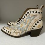 Circle G  Corral White Studs Bootie NWOT Photo 3