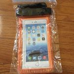 Universal Phone Waterproof Pouch Photo 0