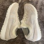 Rockport Walking Shoes Women’s Size 6.5 White Photo 5