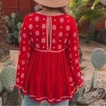 VICI Red & White Roses & More Embroidered Blouse Size Small New With Tag Photo 2