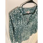 Skies Are Blue  Teal White Leopard Print Button Up Long Sleeve‎ Blouse Women's M Photo 3
