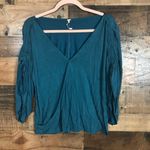 Free People  adjustable sleeve wrap top‎ Photo 5