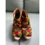 Bettye Muller  Women's Espadrille Wedge Sandals Multicolor Size 7.5 Photo 2