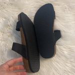White Mountain  Black and Brown Footbeds sandals size 9M BNWOT Photo 5