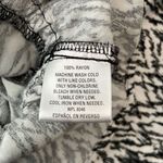 Thalia Sodi Thalia and Sodi rayon blouse.  Size Medium. 3/4 length sleeve that rolls up. Photo 4