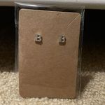 Kohls B Earrings Photo 0