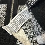 Forever 21  skirt in size L Photo 7