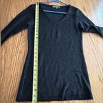 Todd & Duncan All Over Sequined Cashmere Blend V Neck Sweater Size XS Photo 7