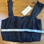 Pin striped tank Black Photo 5