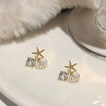 Gold Starfish and Shell Earrings Photo 2