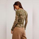 We The Free Free People WTF Clover Floral Printed Thermal Top Army Combo Size Large Photo 2