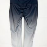 Xersion Dip-Dye Capri Athletic Wear Leggings Size S Photo 4