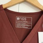 FIGS  Women's Catarina One Pocket Scrub Top in Walnut, Size Small Photo 7