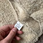 Amazon Cream Sherpa Vest Photo 4