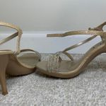 Gold Heels Size 7 Photo 4