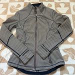 Lululemon  Forme Jacket II Pine Stripe‎ Size 6 Photo 11