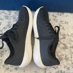 Crocs lite ride sneakers women’s 9 Photo 7