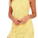 Amazon yellow lace  dress Photo 0
