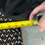 Daisy Fuentes  Black and White Chevron 3/4 Sleeve Blouse | Women’s Size Medium Photo 5