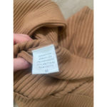 Grey Bandit NWT  Cropped Mockneck Brown Sweater Size‎ Medium Photo 3