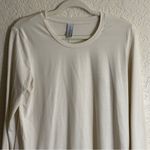 Varley Women's Activewear Long Sleeve Round Neck Active Tee Cream Size Small Photo 2