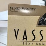 Vassarette  Black Fishnet Pantyhose Vintage Italian Made Size Large Photo 2