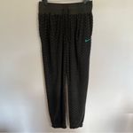 Nike Women’s  Jacquard Set Olive Green‎ Terry Cloth Size Small Top Large Bottoms Photo 5
